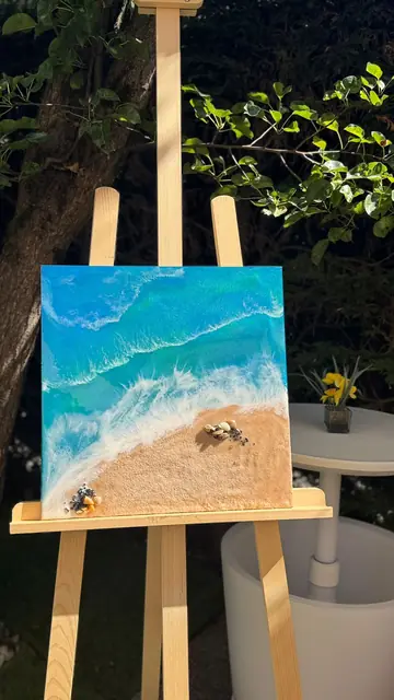 Tableau en résine avec vagues, sable véritable et coquillages, format carré